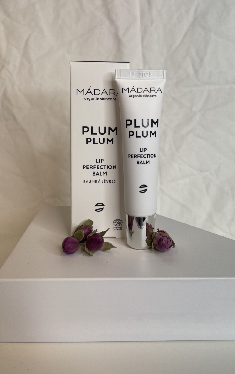 Madara Plum Plum Læbepomade - Intensiv Pleje og Beskyttelse